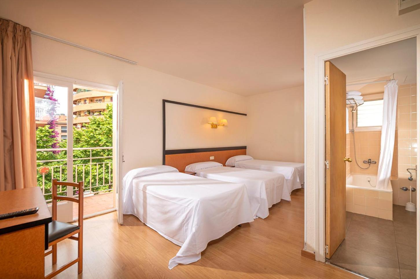 The Bb Hotel Boutique Can Colom يوريت دي مار المظهر الخارجي الصورة
