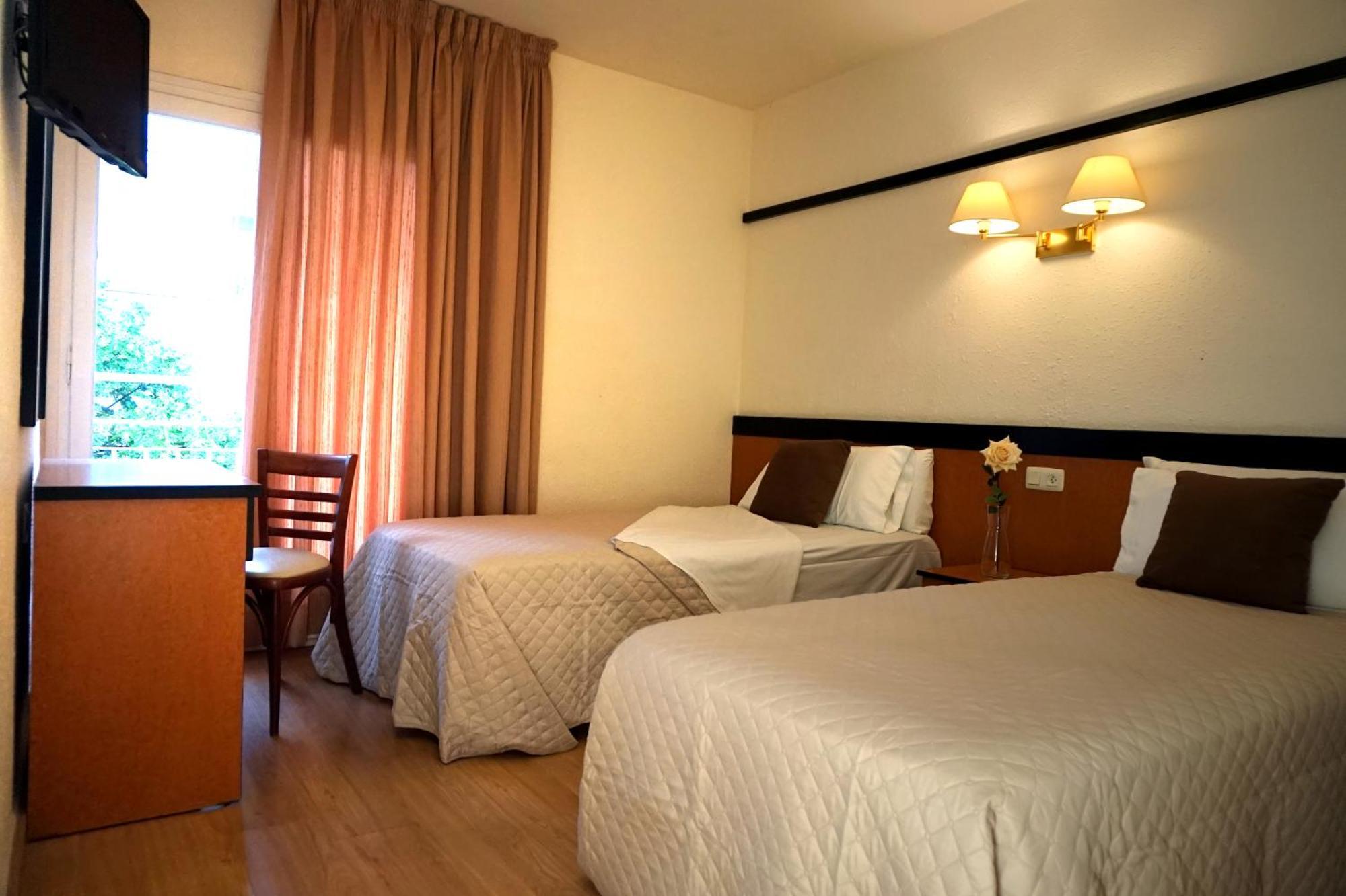 The Bb Hotel Boutique Can Colom يوريت دي مار المظهر الخارجي الصورة